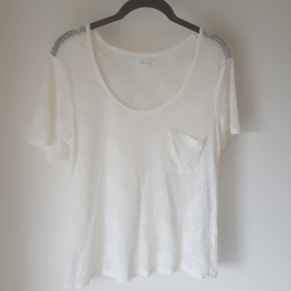 Kimchi Blue Cream Lace T-shirt - Picture 4 of 6